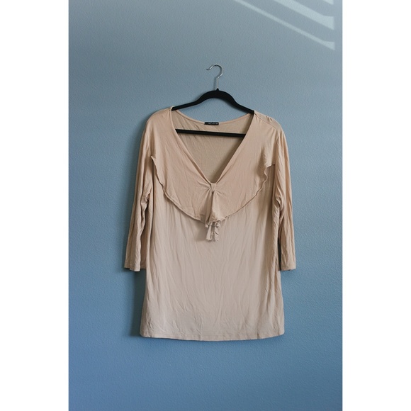 Madeleine French Top, V-neck Bow Collar Blouse - Picture 2 of 5